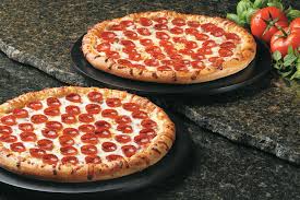 Eat Our Various Categories Of Pizza Either Vegetarian As Well As Non Vegetarian With Mozzarella Cheese And Tomat Pizza Special Best Pizza Delivery Good Pizza