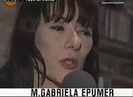 📹Entrevista a Maria Gabriela Epumer en Much Music, hecha en su casa junto  a su gata Nina. Habla del lanzamiento de “Perfume” su primer disco solista,  su lugar en la banda de Charly García y la ...