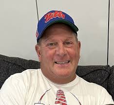 Alex Olszewski's Instagram, Twitter & Facebook