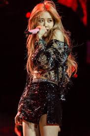 See more ideas about blackpink, blackpink rose, black pink. Blackpink Rose Shares Playlist For Women S Day Hypebae