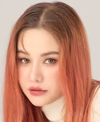 Who's your favorite Vertical Actor Who can make you smile 😊😄 Comment  👇.name #fblifestyle #reelshortcreator