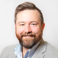 Dustin Doherty's Instagram, Twitter & Facebook