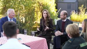 Kate Middleton aparece por sorpresa con el príncipe Guillermo en su primer  acto público tras la quimioterapia