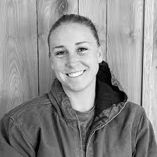 Meet the ʻĀkoʻakoʻa Team: Experts Leading Coral Reef Restoration