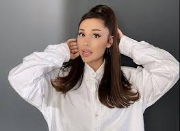 Ariana grande — break up with your girlfriend, i'm bored 03:10. Ariana Grande Is Vegan Here S What She Eats In A Day