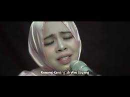 Vanny Vabiola Benci Ku Sangka Sayang Official Music Video Youtube In 2020 Youtube Videos Music Music Videos Music