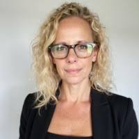 Ya gotta love when good vendors are also good humans. Shout out to  Catherine Wanandi at On The Scene who asked that our talent call her before  getting out of their car