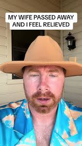 Bradley Bliss's Instagram, Twitter & Facebook