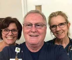 Veronica Mansfield's Instagram, Twitter & Facebook