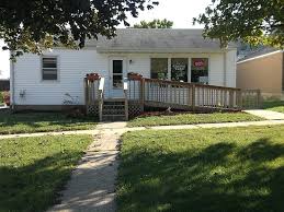 Order online tickets tickets see availability directions. Street View Of Our Location Picture Of The Cutting Edge Salon Spa Shelbyville Tripadvisor