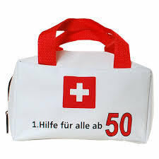 Zudem ist viel platz für text enthalten, den man entweder mit einer textverarbeitung oder auch handschriftlich hinzufügen kann. 1 Erste Hilfe Tasche 50 Geburtstag Lustige Geschenke Funfzigsten 50 Verpackung Ebay