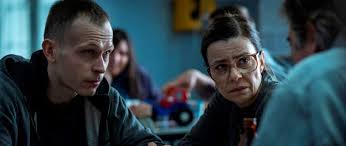 Tomasz komenda zerwał współpracę z braćmi collins. 25 Lat Niewinnosci Sprawa Tomka Komendy Film O Milosci Ktora Jest Silniejsza Niz Wiezienne Kraty