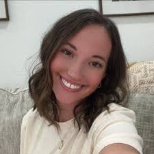 Looking for a hair stylist in Mount Washington. Thanks