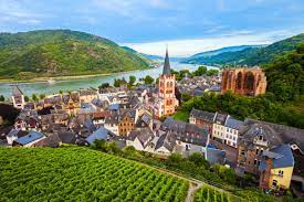 It is the ninth largest and sixth most populous of the sixteen states. Rheinland Pfalz 13 Spannende Infos Fur Einen Urlaub In Rheinland Pfalz