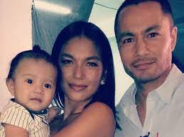 Actress andrea torres finally speaks up after derek ramsay confirmed their breakup through social media last week. Read Derek Ramsay Defends Andrea Torres From Retokada Comment Gma Entertainment
