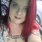 Samantha Ridenour's Instagram, Twitter & Facebook