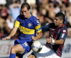 Assista agora a partida entre boca juniors x san lorenzo ao vivo pelo campeonato argentino a partir das 21h00 (de brasília) com transmissão exclusiva do canal sport tv1 só aqui no futemax você não vai perder nenhum lance da partida entre boca juniors e san lorenzo grátis sem travamentos. San Lorenzo De Almagro 0 Boca Juniors 2 Torneo Clausura 2012 Historia De Boca Juniors