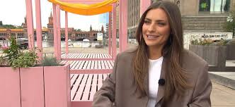 In künstliche intelligenz zeigen sich die beiden selbstironisch, selbstbewusst und humorvoll. Sophia Thomalla Erzahlt Von Ihrem Dating No Go Halte Davon Gar Nichts Watson
