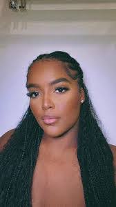 Autumn Starr's Instagram, Twitter & Facebook