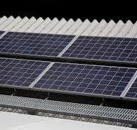 企業が屋根の上に太陽光発電を設置する際に気を付けておくべきこと