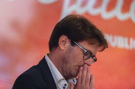 Rouen : le maire PS Nicolas Mayer-Rossignol annonce être atteint d'un  cancer de la vessie