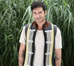 Tunelul iubirii, o portiune de cale ferata abandonata situata intre orasele otelul rosu si caransebes, a fost inclus in editia de anul acesta a listei redescopera europa realizata de parlamentul european (pe). Insula Iubirii Tvmania Ro