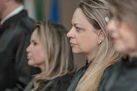 Compromisso de novos advogados que passam a integrar os quadros da OAB/PR,  realizado pela OAB Subseção de Ponta Grossa. Realizado em 24 de abril, o  ato foi presidido pelo Conselheiro Estadual, Roberto