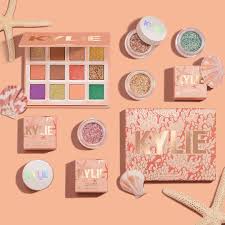 After making headlines on the cover of forbes magazine, makeup mogul kylie jenner is back in the spotlight with the launch of kylie cosmetics' summer 2018 palette. Summer Collection Prices Lip Blush 16 High Gloss 16 Lipstick 17 Shimmer Eye G Kylie Jenner Makeup Collection Kylie Makeup Kylie Jenner Makeup