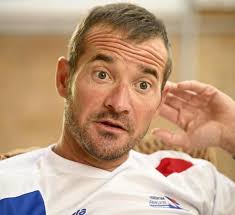 🇫🇷 1h13′23′ au semi-marathon de Paris pour Thomas Voeckler 🤩 Superbe  prestation de notre sélectionneur de l'EDF de cyclisme qui a terminé 4e  dans la catégorie M2H réservée aux concurrents nés entre