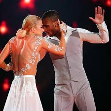 Tritt facebook bei, um dich mit kathrin menzinger und anderen personen, die du kennen. Tijan Njie Hadert Mit Seinem Ausscheiden Bei Let S Dance Stern De