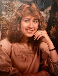 Debbie Loy's Instagram, Twitter & Facebook