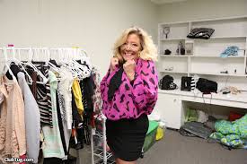 Galería de fotos porno 🌶️ Groped by granny - PornHat