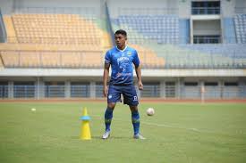 Nadeo argawinata, 24, aus indonesien bali united fc, seit 2019 torwart marktwert: Bursa Pemain Nilai Pasar Febri Hariyadi Mencapai Rp 5 Milyar Lebih Versi Transfermarkt Maung Bandung