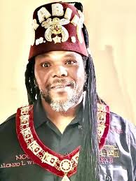 Harram Court No. 96 Awards L. Glenn Brown Memorial Scholarships