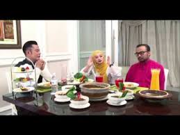 Datuk seri adnan abu mendedahkan ada orang ketiga yang ingin melihat kemusnahan rumah tangganya dengan isteri, penyanyi adira suhaimi ketika mereka berdepan krisis. Lepaknil Eksklusif Bersama Adira Af Bersama Suami Datuk Seri Adnan Abu Video Dailymotion