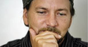 Pics Where Eddie Looks Hot