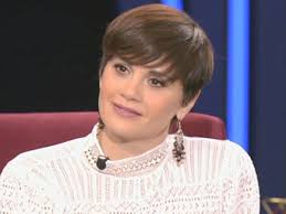 Κατάργησα για σένα σταθμούς και. Anna Maria Papaxaralampoys Celebrities Eidhseis Yupiii Gr