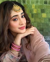 Shivangi Joshi | Grace, elegance, and beauty personified 👑🌸✨ #MyShivangiJoshi #MyShivangi #ShivangiJoshi #Girl #Cute #Aesthetic #Charming #Alluring... | Instagram