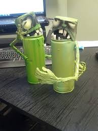 Zombie Spray Paint Can Buddies Spray Paint Cans Graffiti Supplies Paint Cans