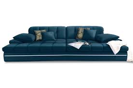 Blandingsfarven turkis medbringer alt det, som de tre andre farver symboliserer hver for sig. Bigsofa Biarritz 2 Turkis Castello Marken Sofas Zum Halben Preis