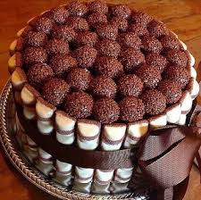 Kinder Bueno Cake Chocolate Cake Desserts Desserts