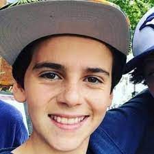 Check out the latest pictures, photos and images of jack dylan grazer. Fans De Jack Dylan Grazer Startseite Facebook