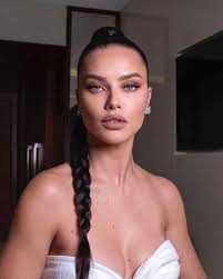10 Model Bayaran Paling Mahal 2022, Ada Kendall Jenner