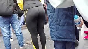 Madura en la calle en pantyhose. Madura Con Poto Sabroso Xvideos Com