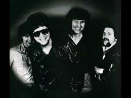 Electric Light Orchestra Hold On Tight The Only Song I Sort Of Know How To Play On The Ukulele Elo Is One Of My Di Electric Lighter Orchestra Jeff Lynne