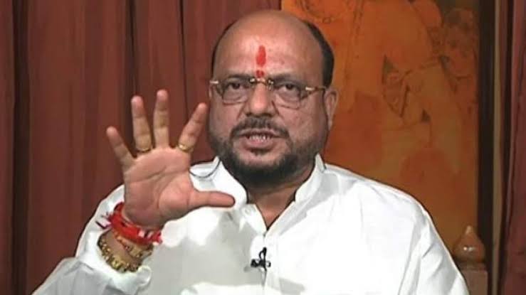 पाळधी-तरसोद बायपास डांबरीकरणात भ्रष्टाचार; कंत्राटदाराला जेलमध्ये टाका, पालकमंत्री गुलाबराव पाटील यांचा संताप