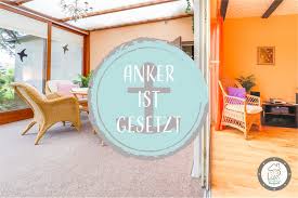 Dieser ist gesetzlich vorgeschrieben und muss spätestens eine woche nach notarieller beurkundung des kaufvertrages an den käufer ausgehändigt werden. Wie Verkaufe Ich Mein Haus Tipps Zum Hausverkauf