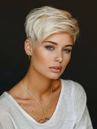 Kimberly Trimmer's Instagram, Twitter & Facebook