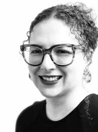 Rebecca Cardwell's Instagram, Twitter & Facebook