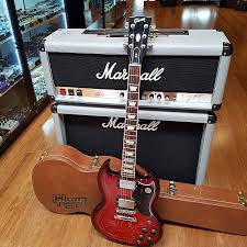 Billy gibbons nicknamed the reverend willie g, is best known as the guitar player for the band zz top. Signed Billy Gibbons Zz Top Aus 2018 Tour Collection Reverb